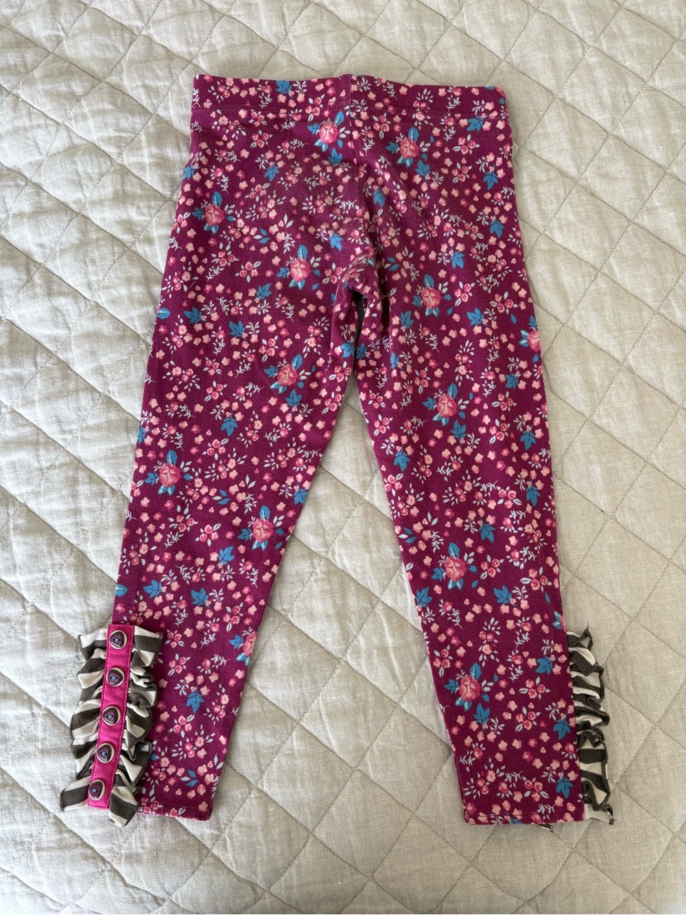 Girls' Floral Burgundy Leggings with Ruffle Detail